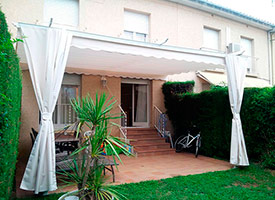 Instalaci&oacute;n de P&eacute;rgola Pared - Porter&iacute;a en Fuenlabrada.