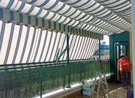 Instalaci&oacute;n de P&eacute;rgola Pared - Porter&iacute;a en Fuenlabrada.