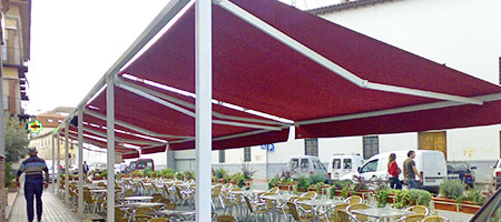 Toldos Terrazas Verticales Simples en Fuenlabrada.
